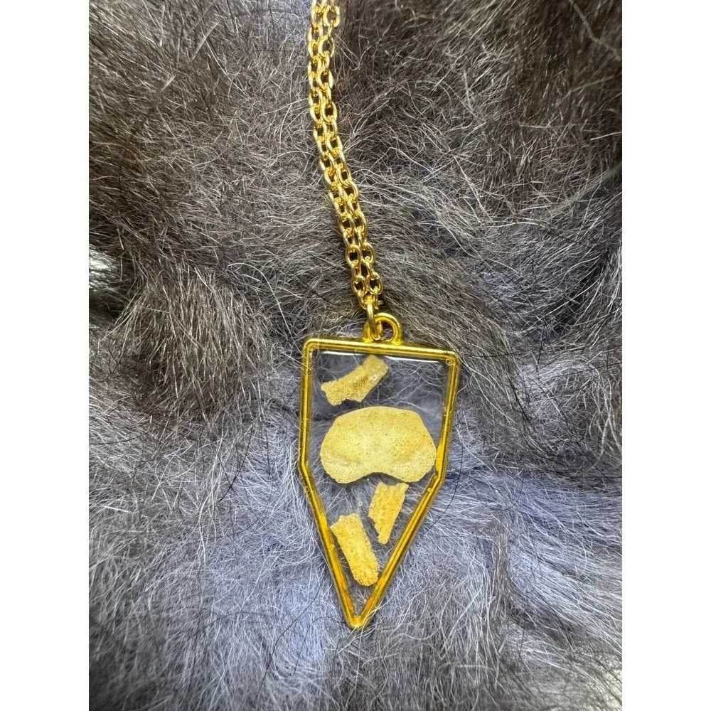 Small‎ critter taxidermy handmade resin necklace